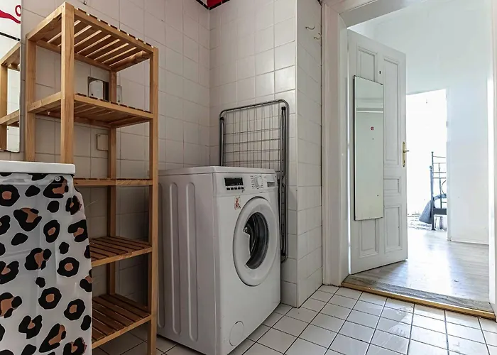 Modern Private In The Heart Of